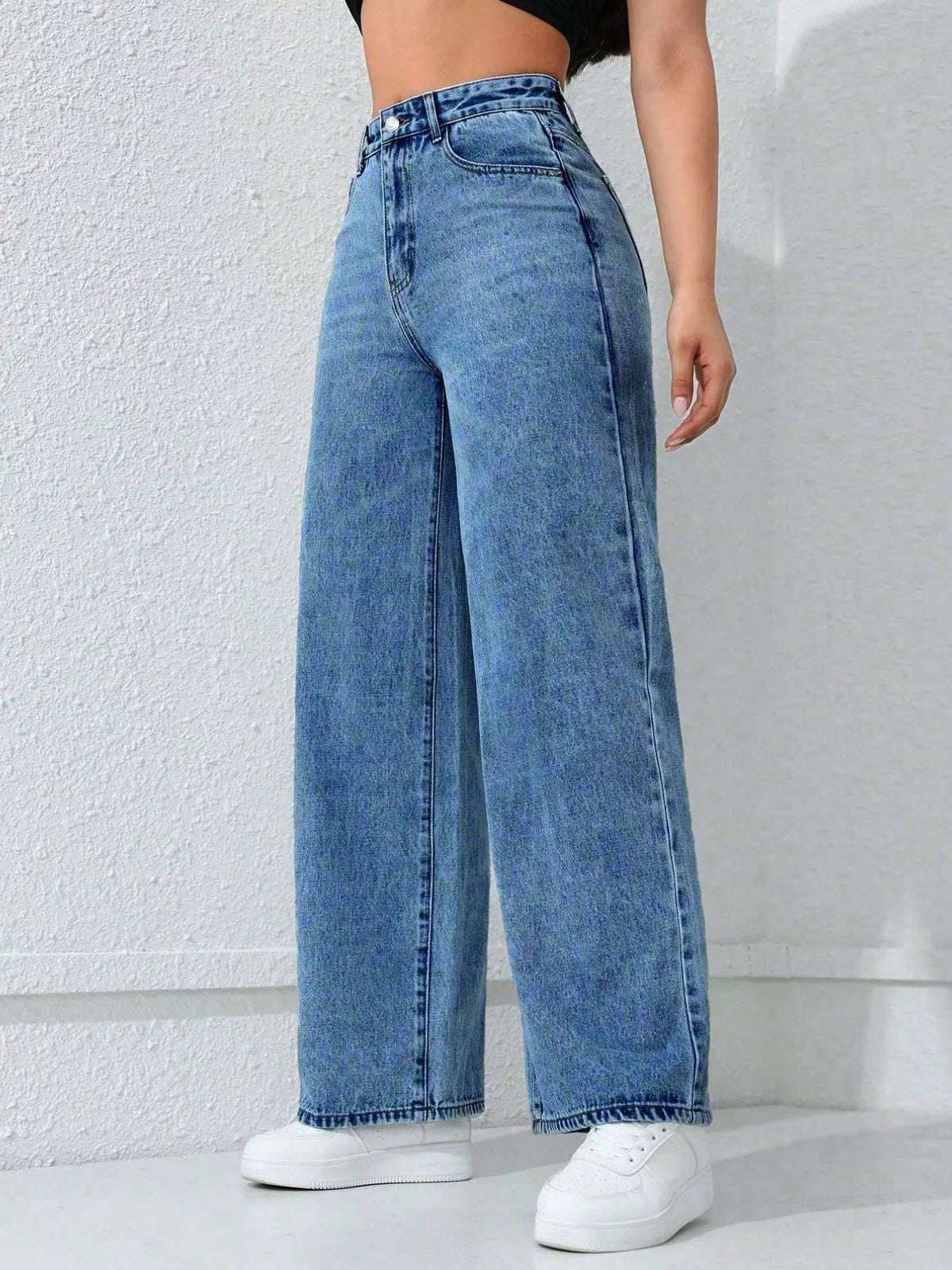 Women's High-Waisted Wide-Leg Jeans in Blue, alternate view