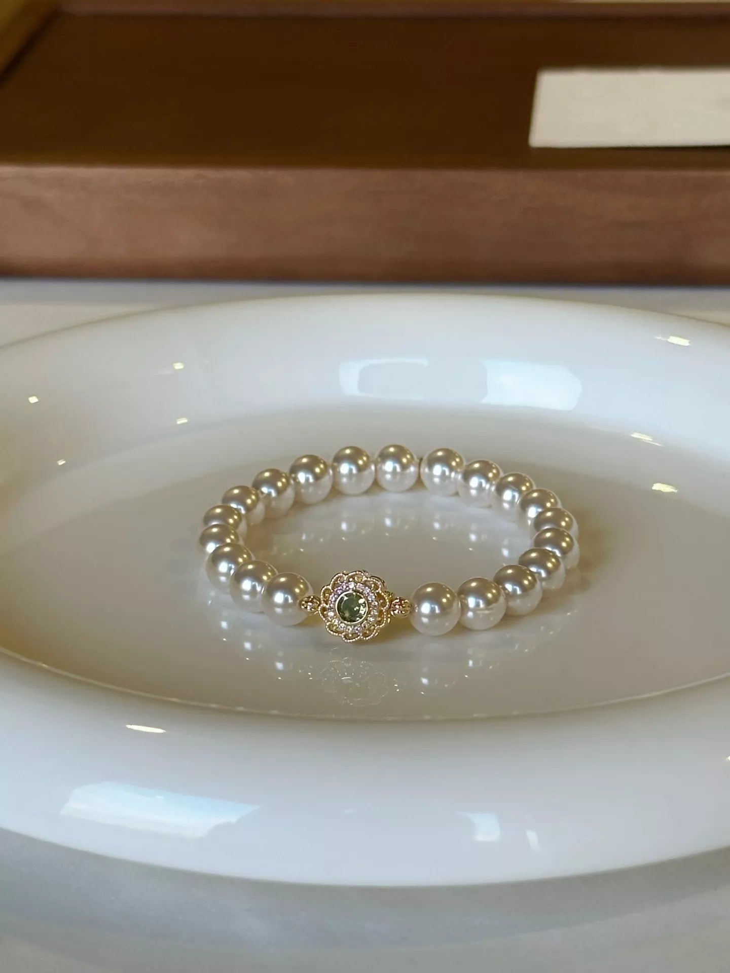 Trendsi Pearl Flower Bracelet -