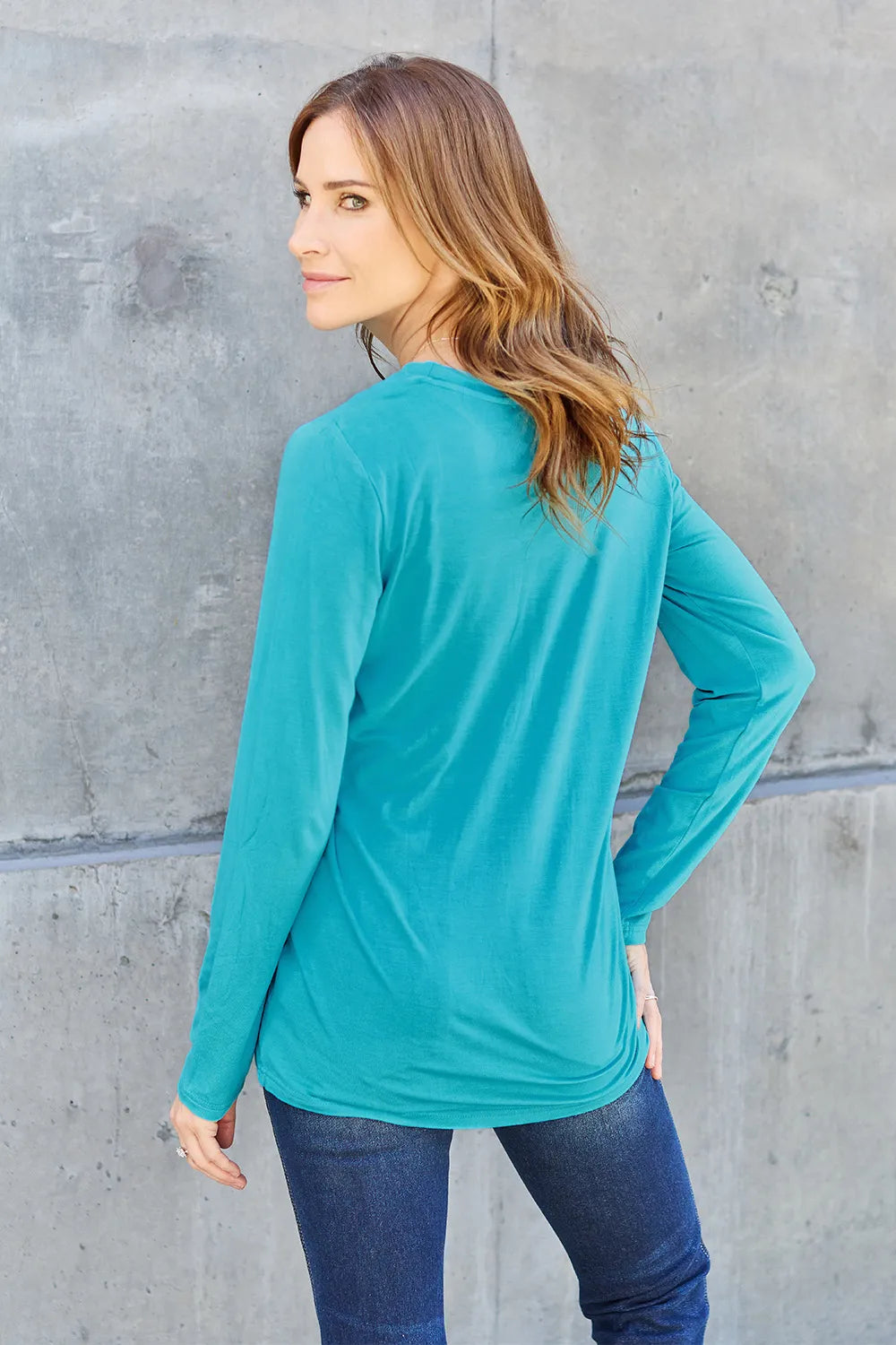 Women's apparel – product view 19