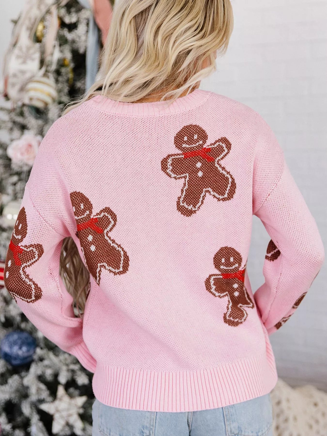 Gingerbread-pattern round-neck long sleeve sweater