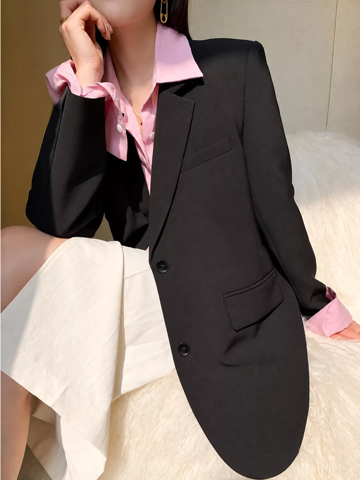 Collared long sleeve blazer, front view on model