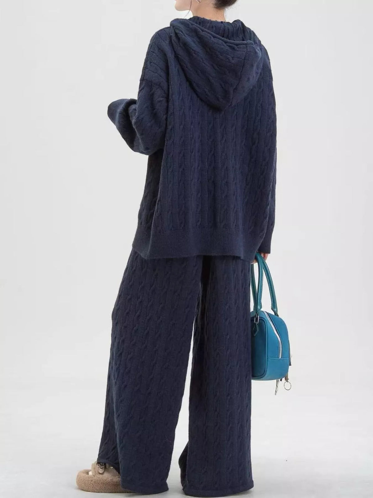 Cable-knit cardigan and pants set, navy back