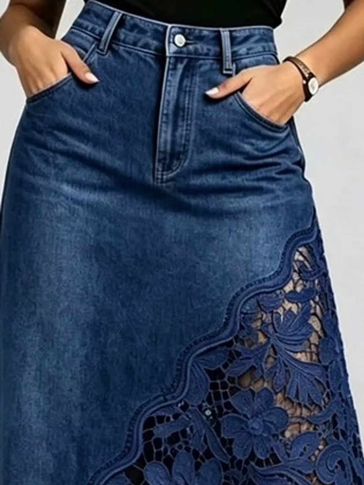 Lace-panel denim skirt, dark blue waist and lace panel