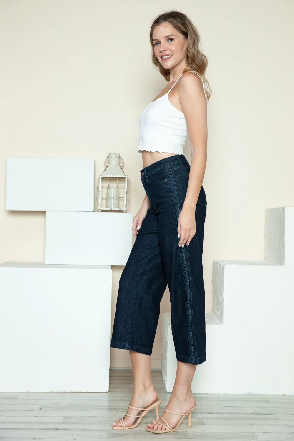 Women's jeans – product view 15