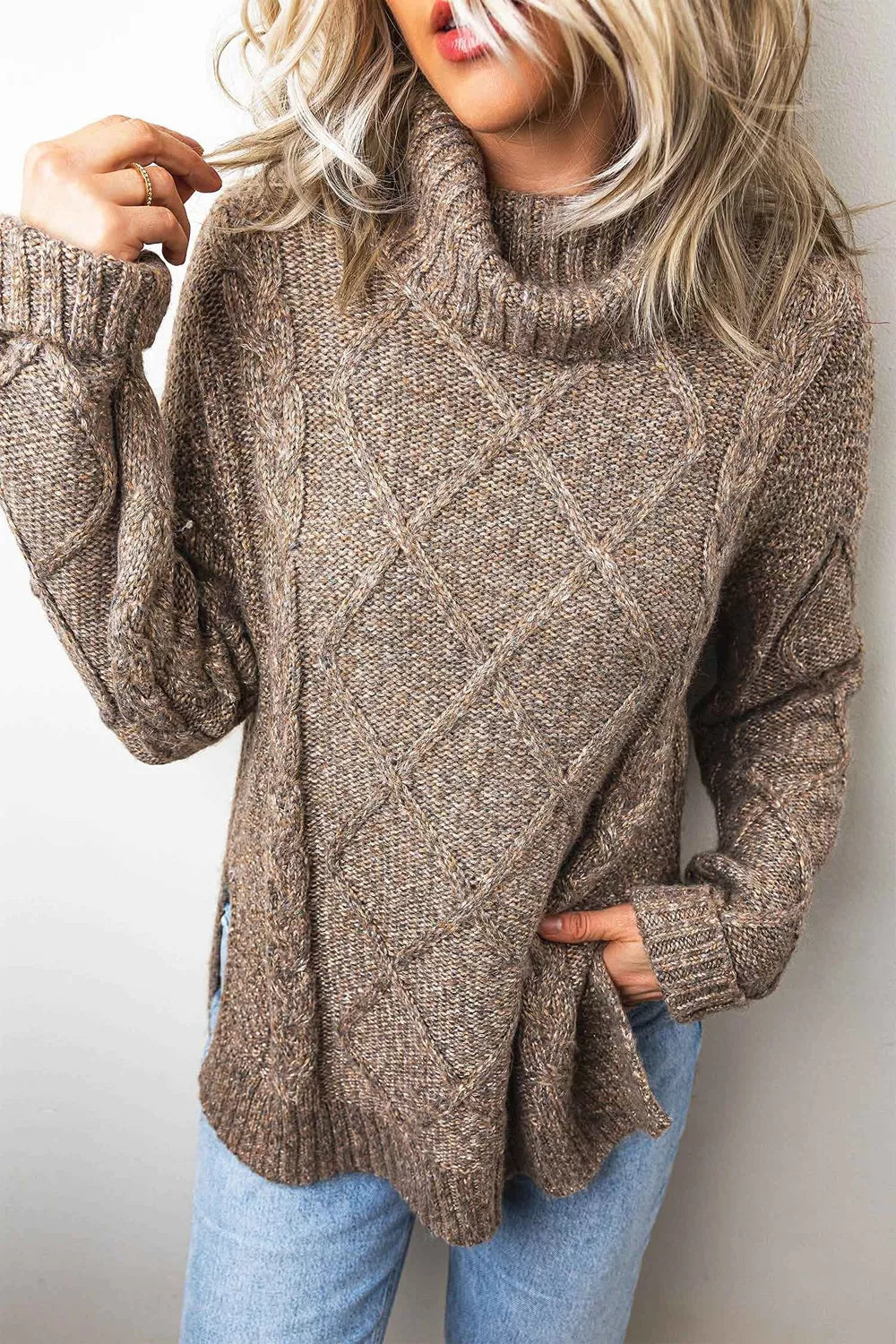 Cable-knit sweater, taupe front pockets