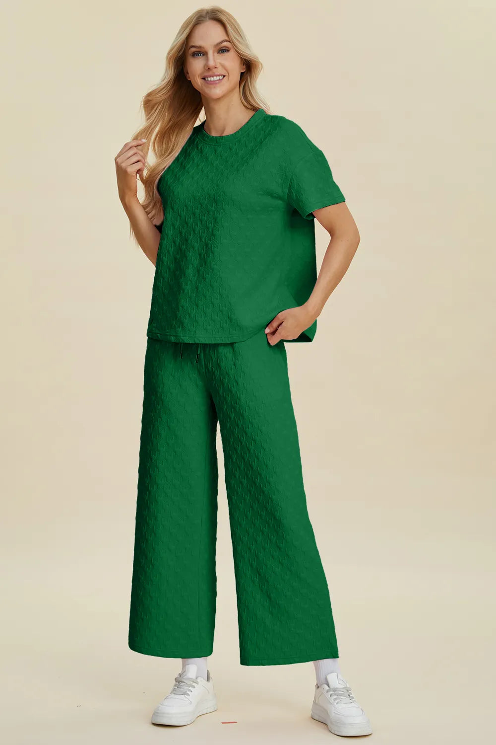 Women's clothing set – product view 2