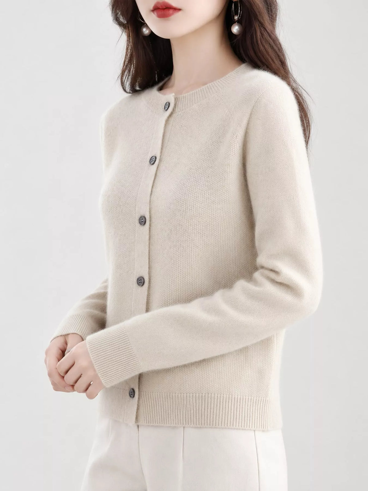 Ribbed cardigan, ivory side