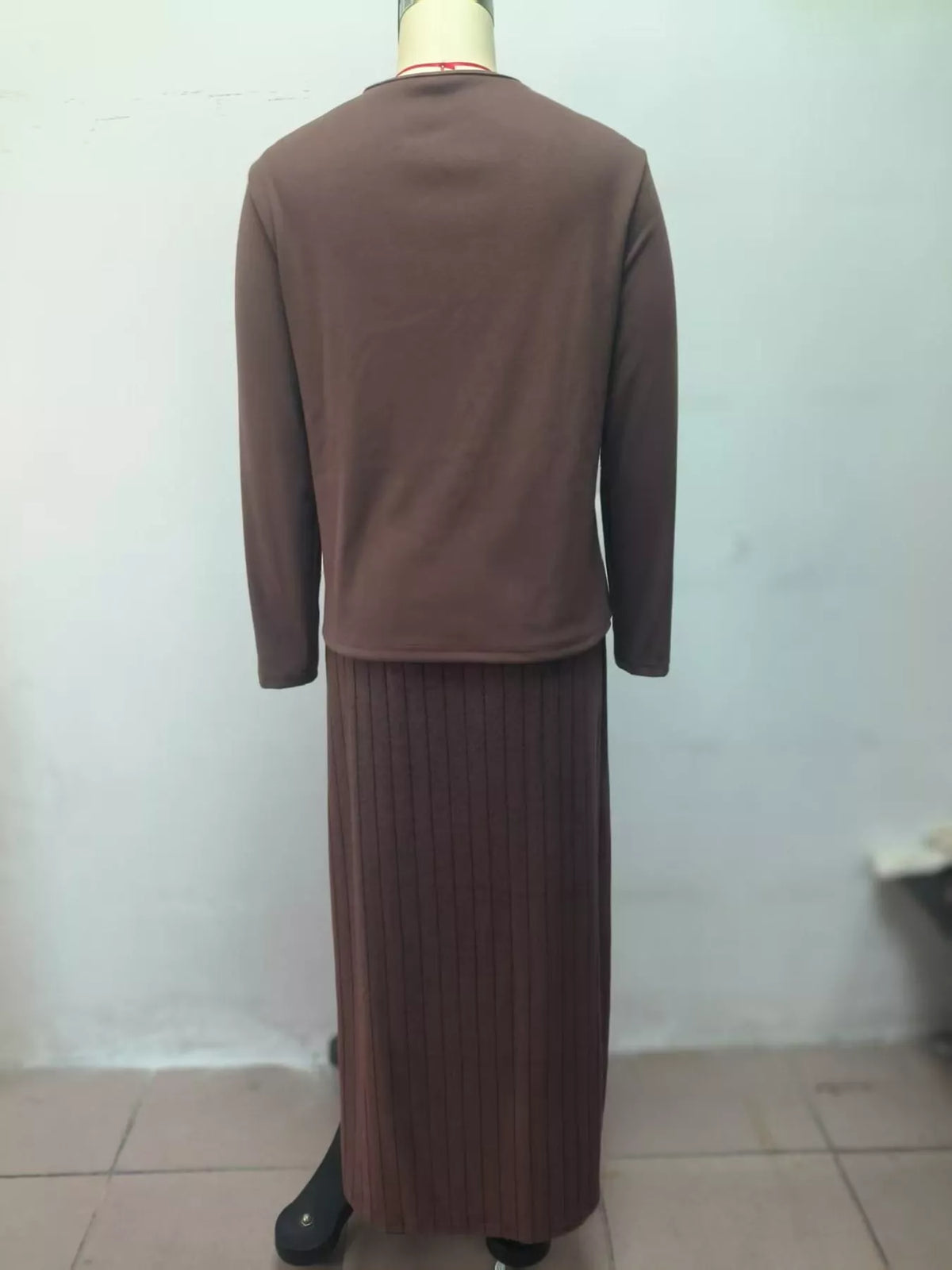 Cardigan and skirt set, back view