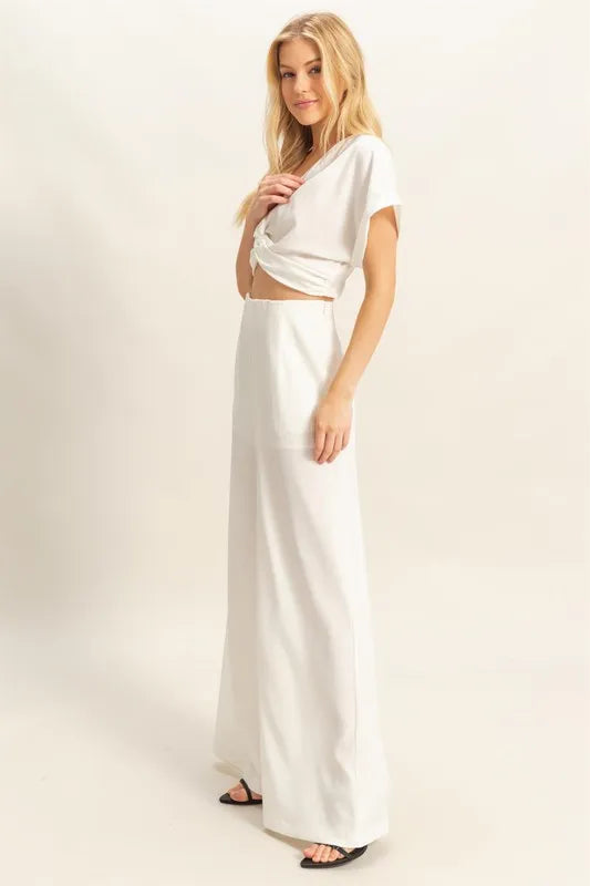 Women's clothing set – product view 2