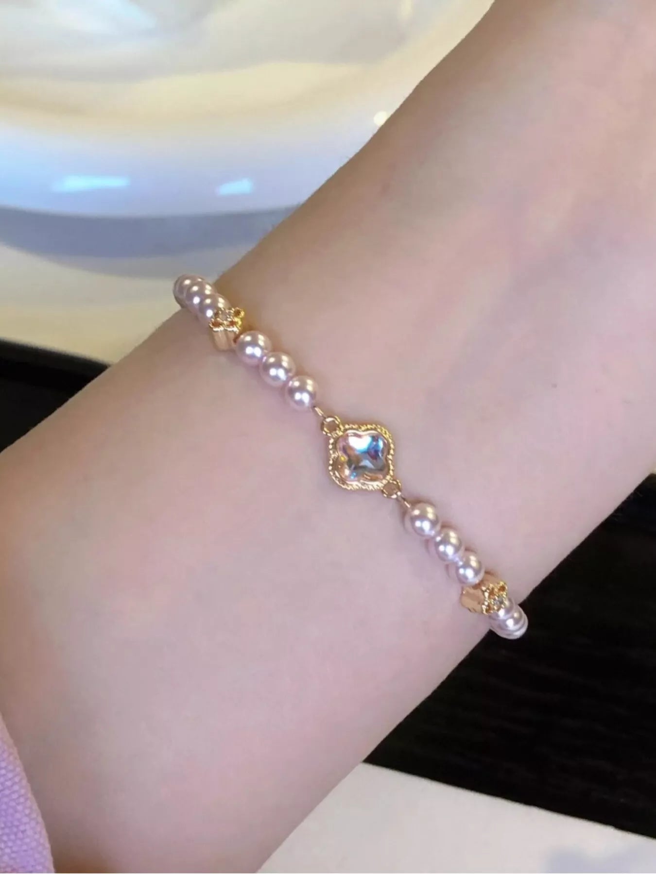Trendsi Pearl Clover Charm Bracelet -