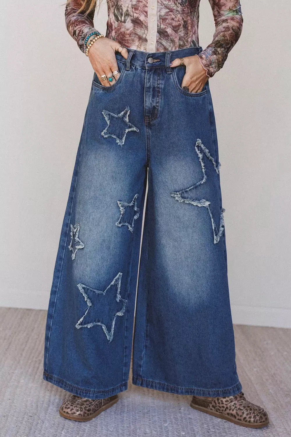 Trendsi Star Decorated Wide Leg Jeans -