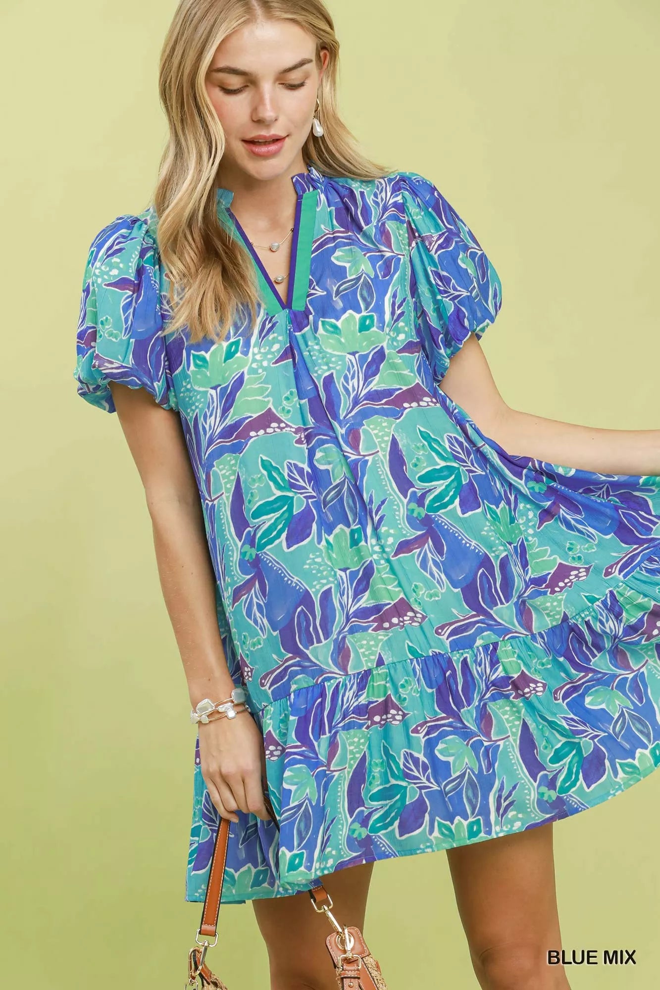Women's apparel – product view 1