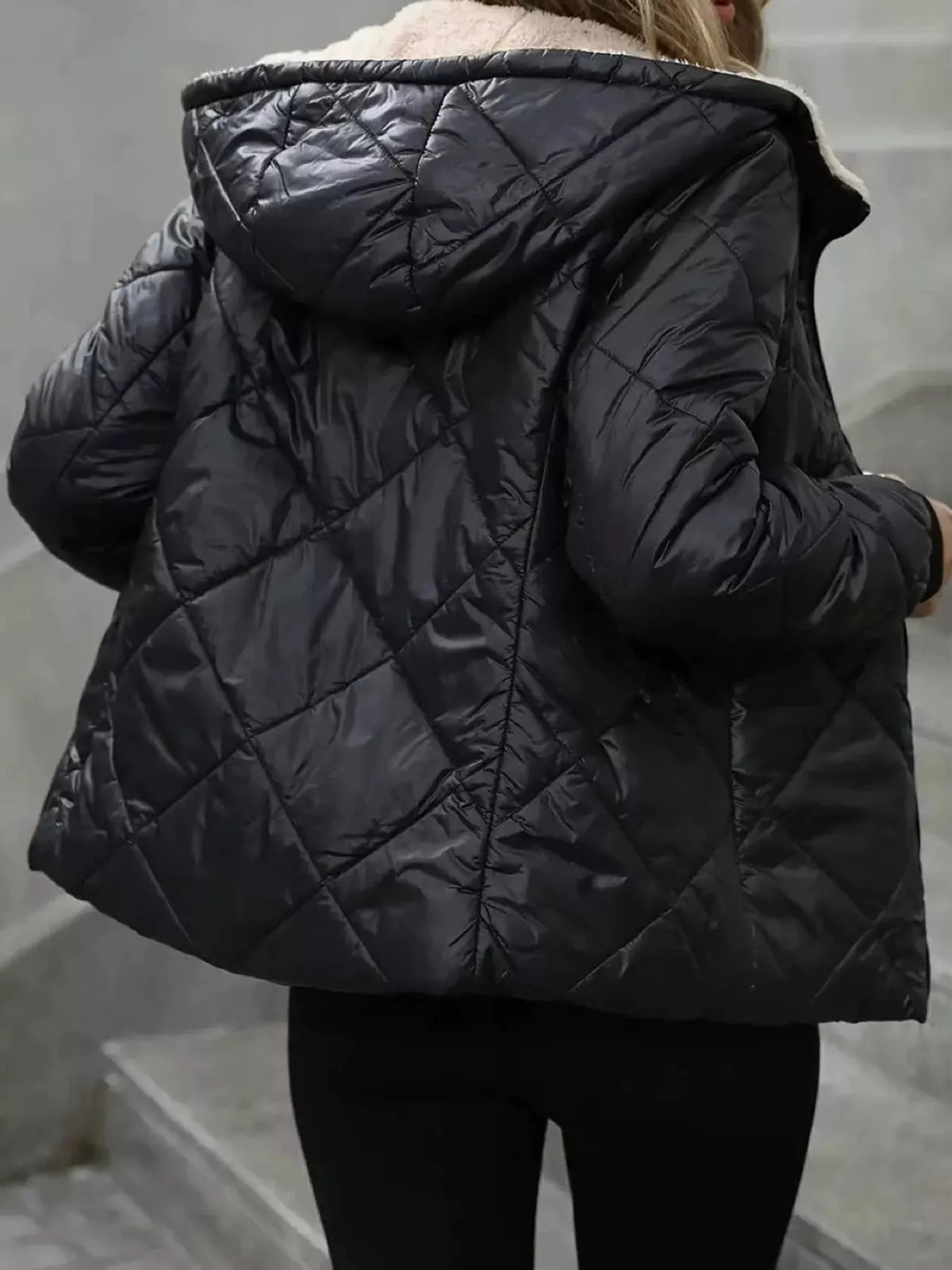 Long-sleeve jacket, back view