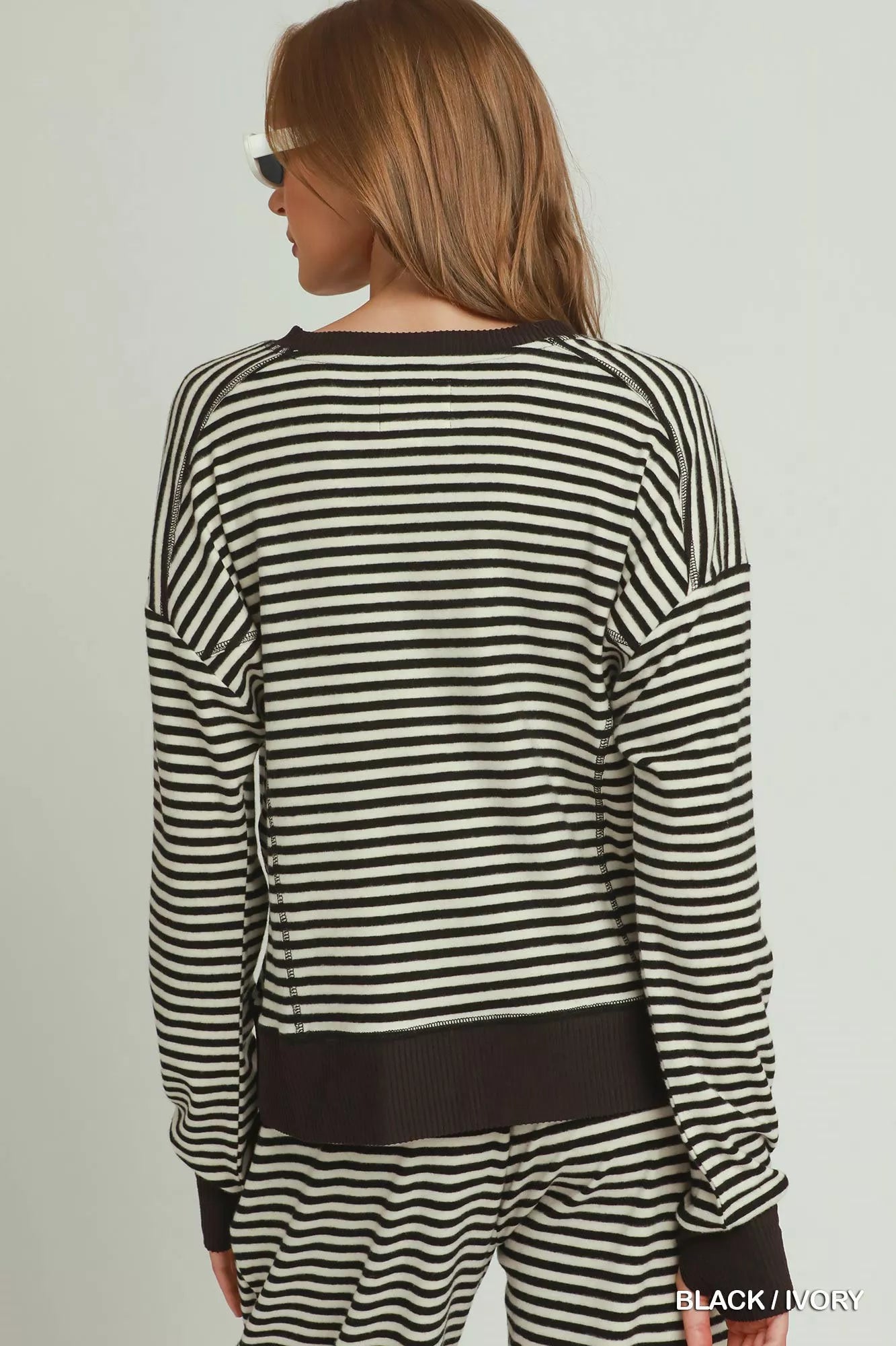 Women's top – product view 2