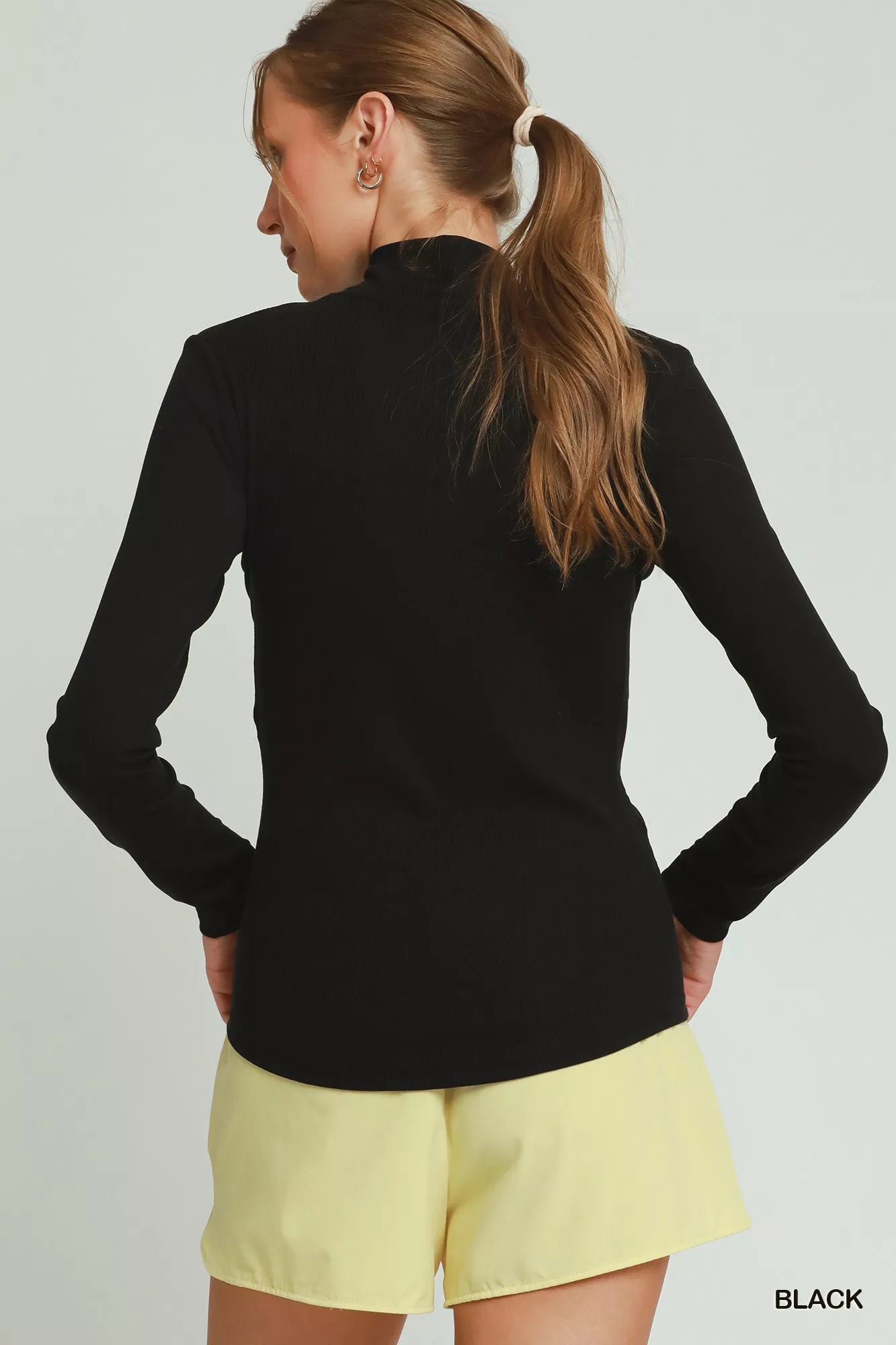 Women's top – product view 2