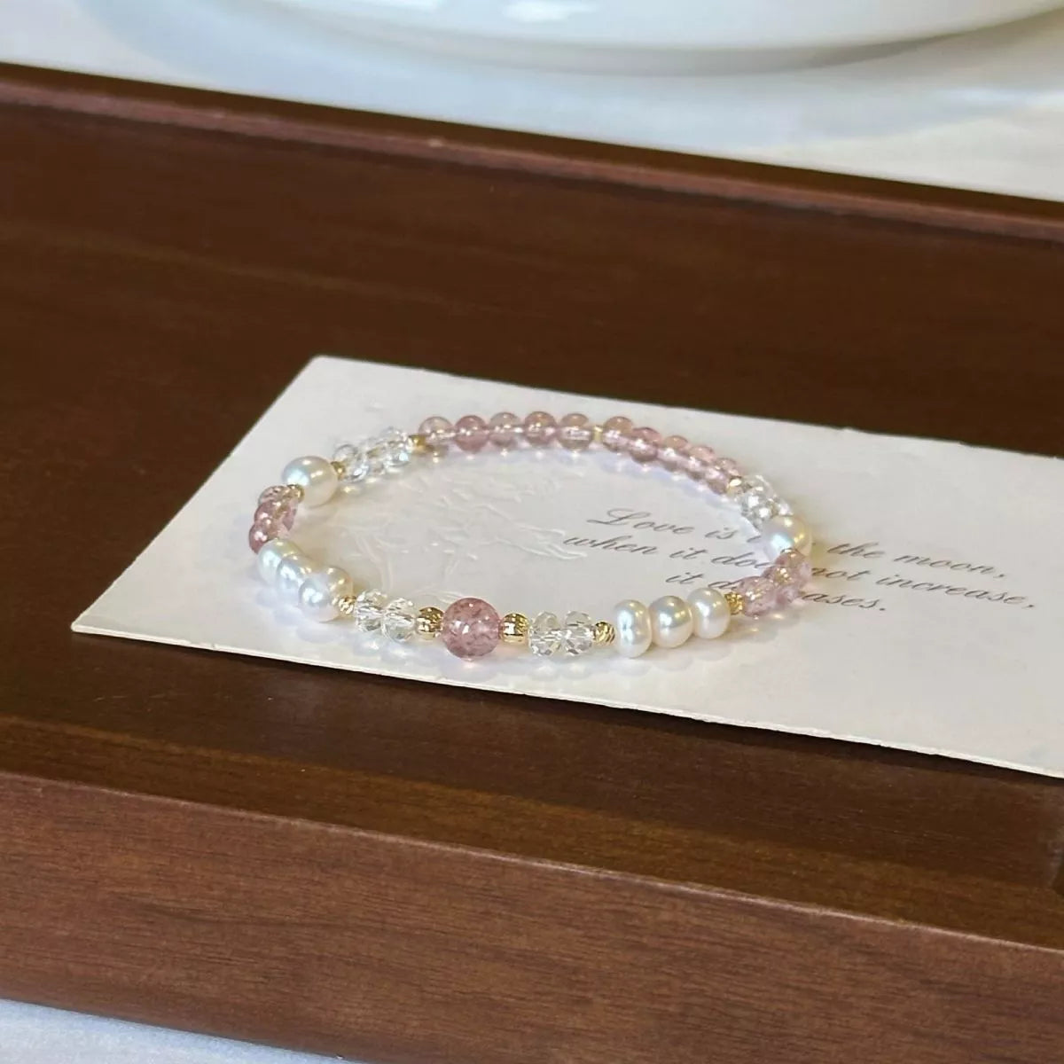 Women's Freshwater Pearl And Crystal Alloy Beaded Bracelet