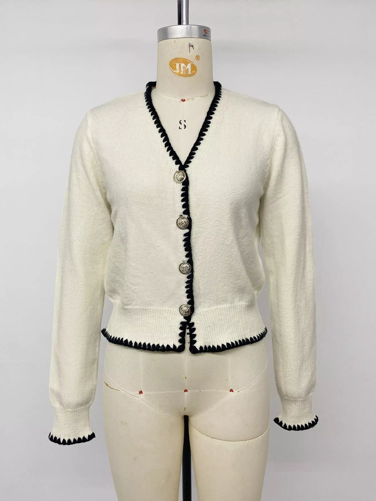 Trendsi Contrast Trim V-Neck Button-Down Cardigan -