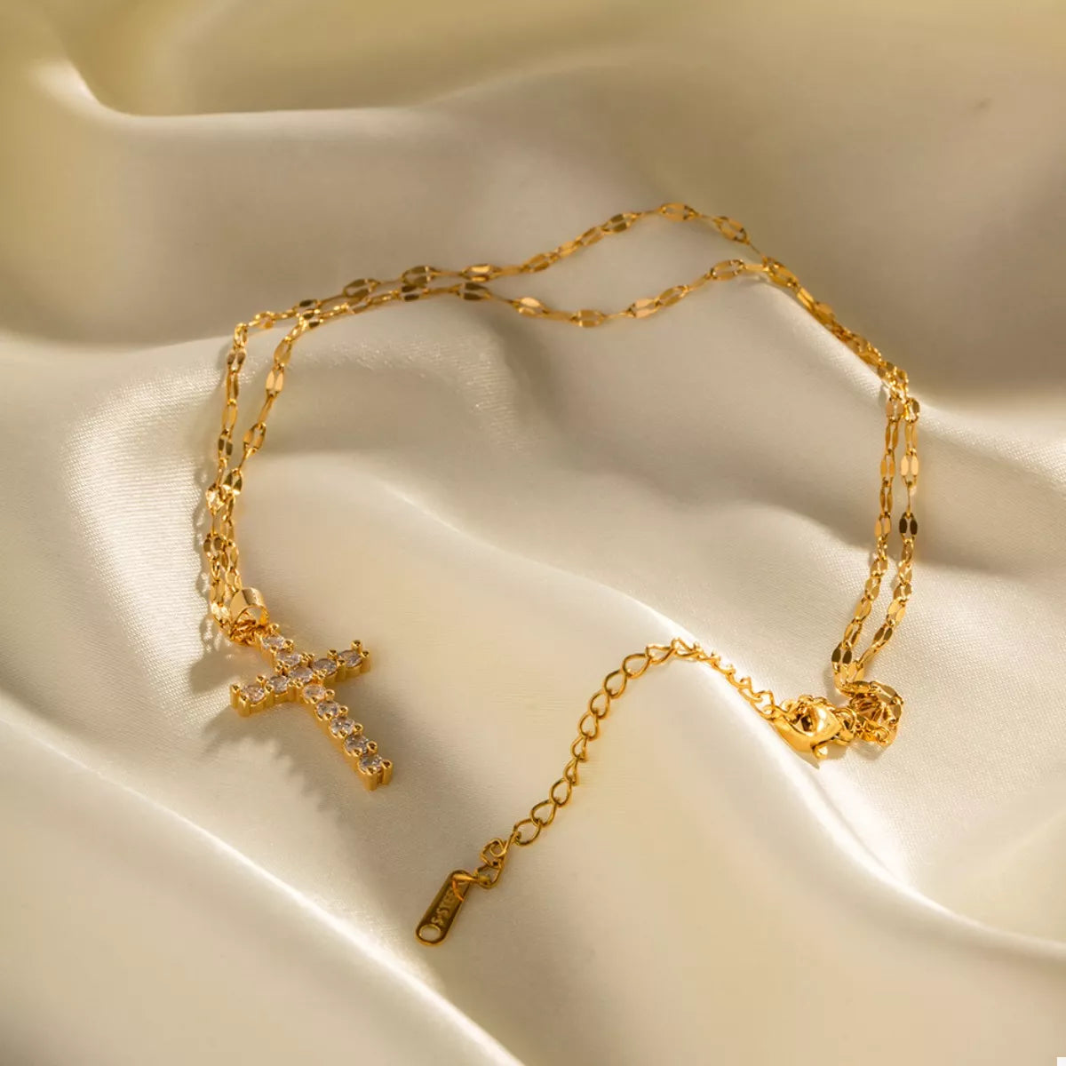 Trendsi 18K Gold-Plated Cross Pendant Necklace -