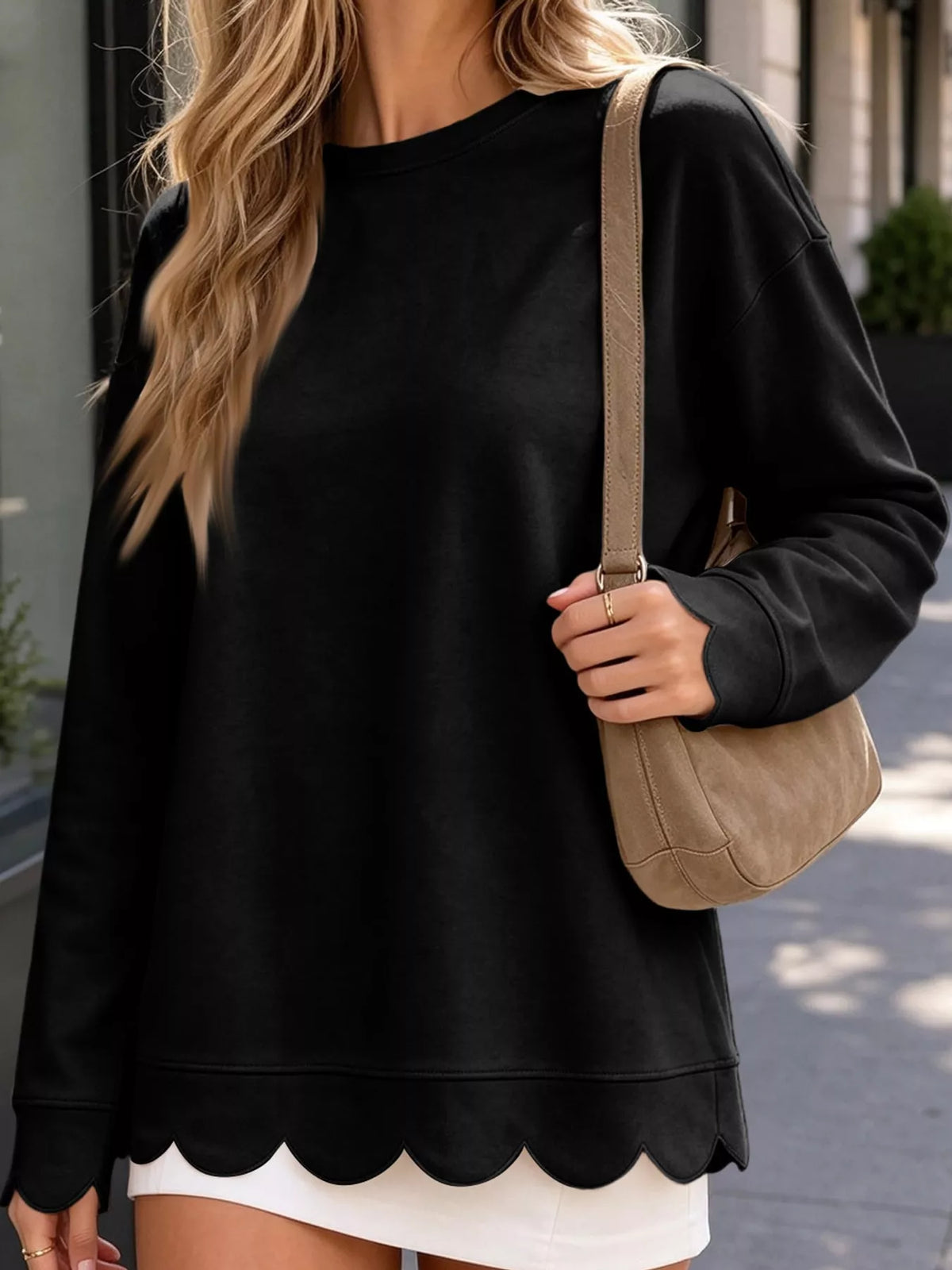 Black scalloped hem crewneck sweatshirt