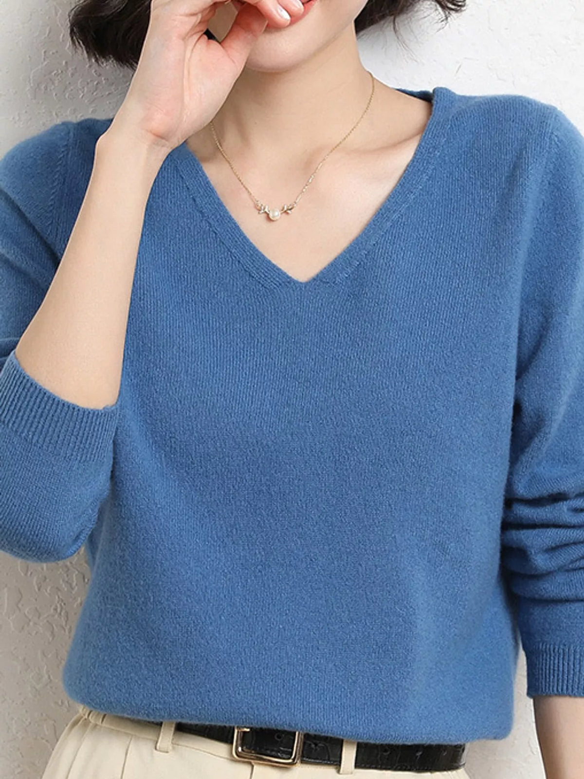 Dusty Blue v-neck long sleeve knit top