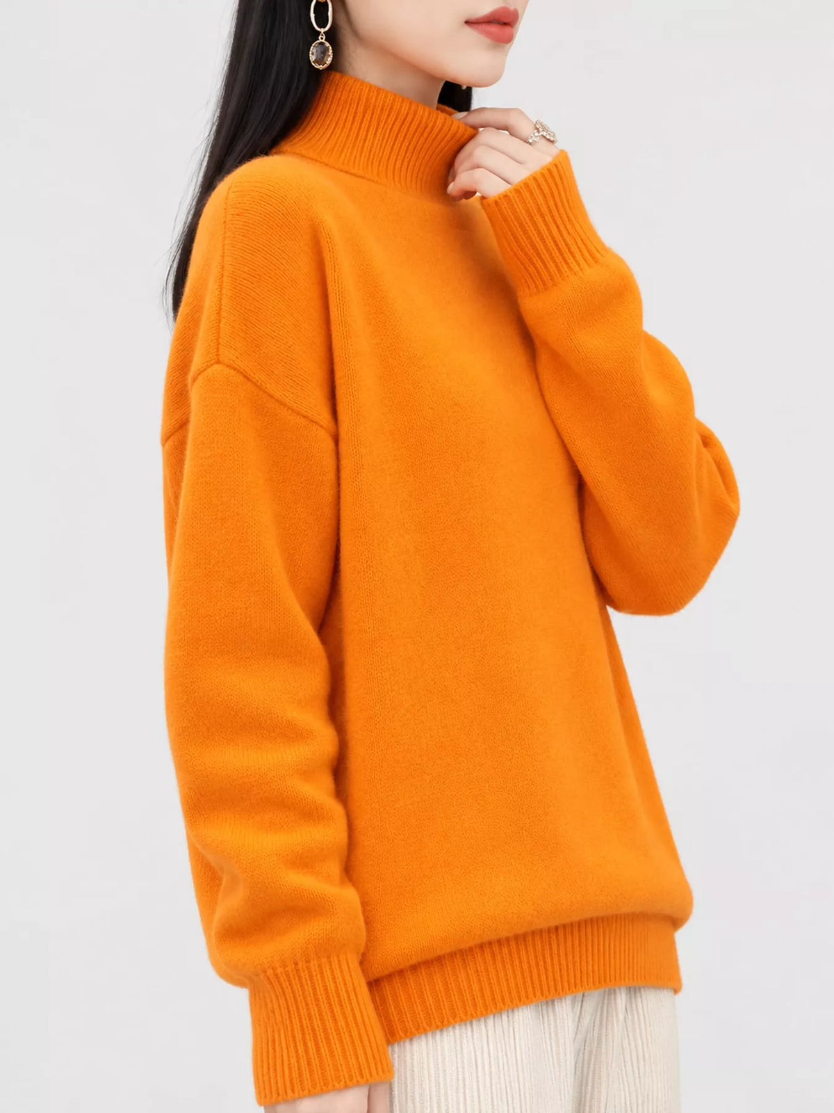 Turtleneck sweater, orange side