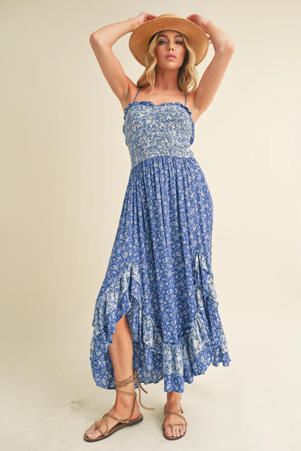 Women's apparel – product view 5