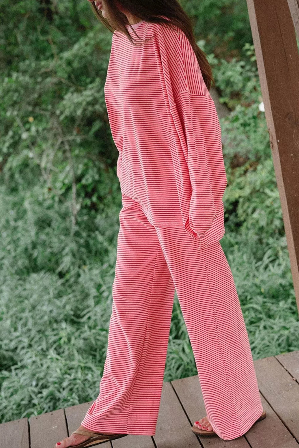 Women's clothing set – product view 3