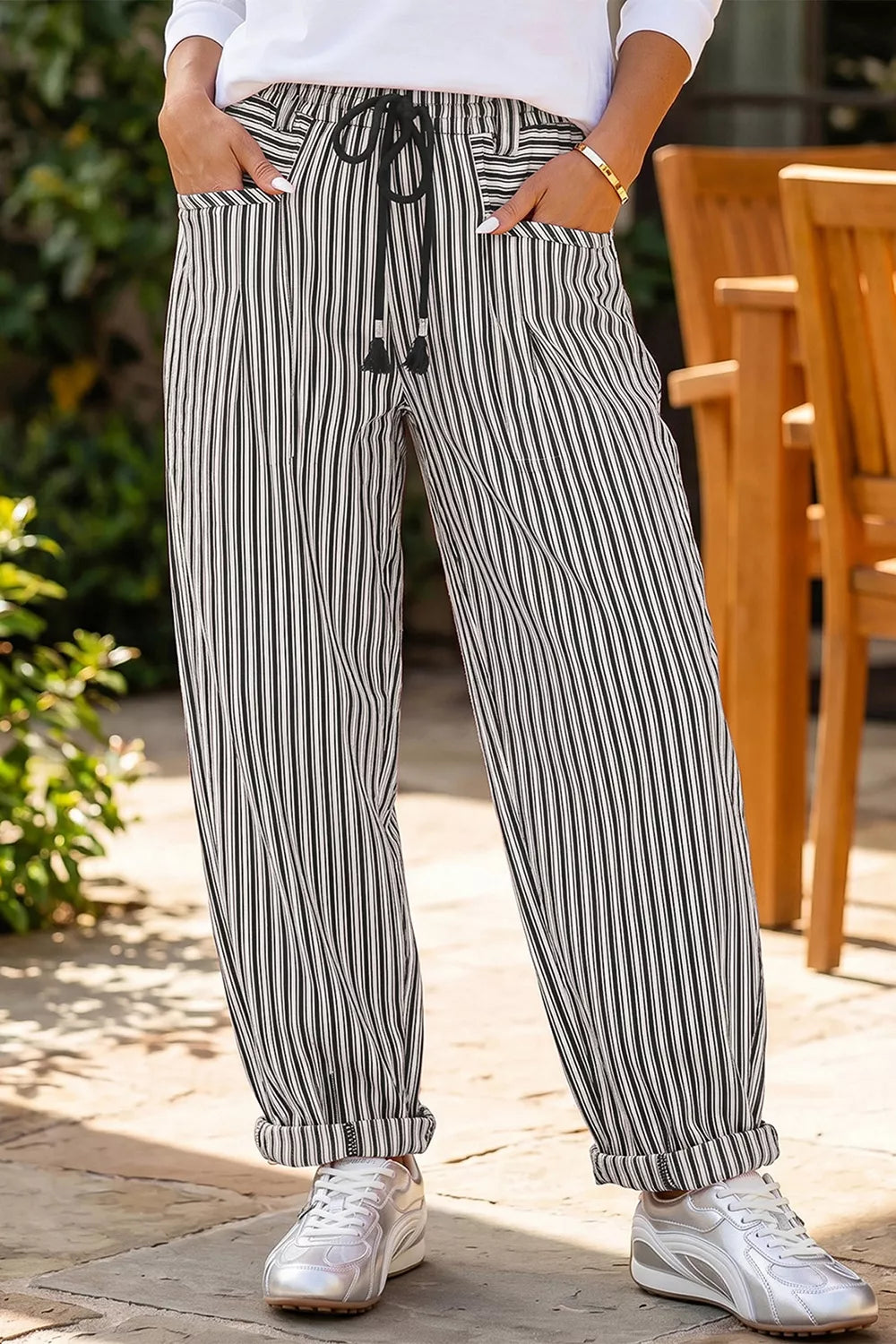 Trendsi Stripe Drawstring Casual Loose Pants -