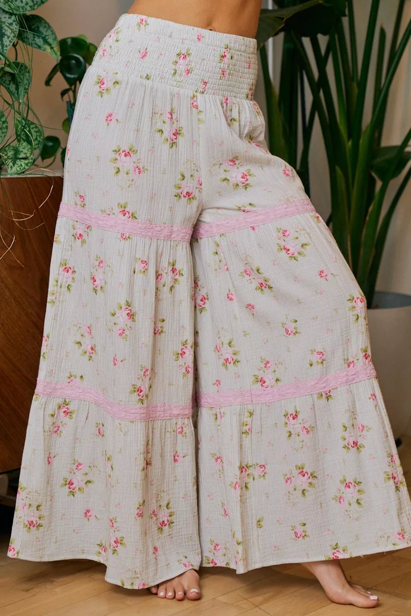 Women's pants – product view 3