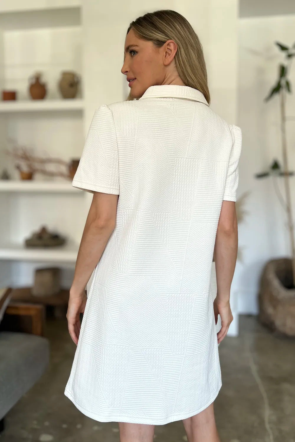 Women's apparel – product view 8