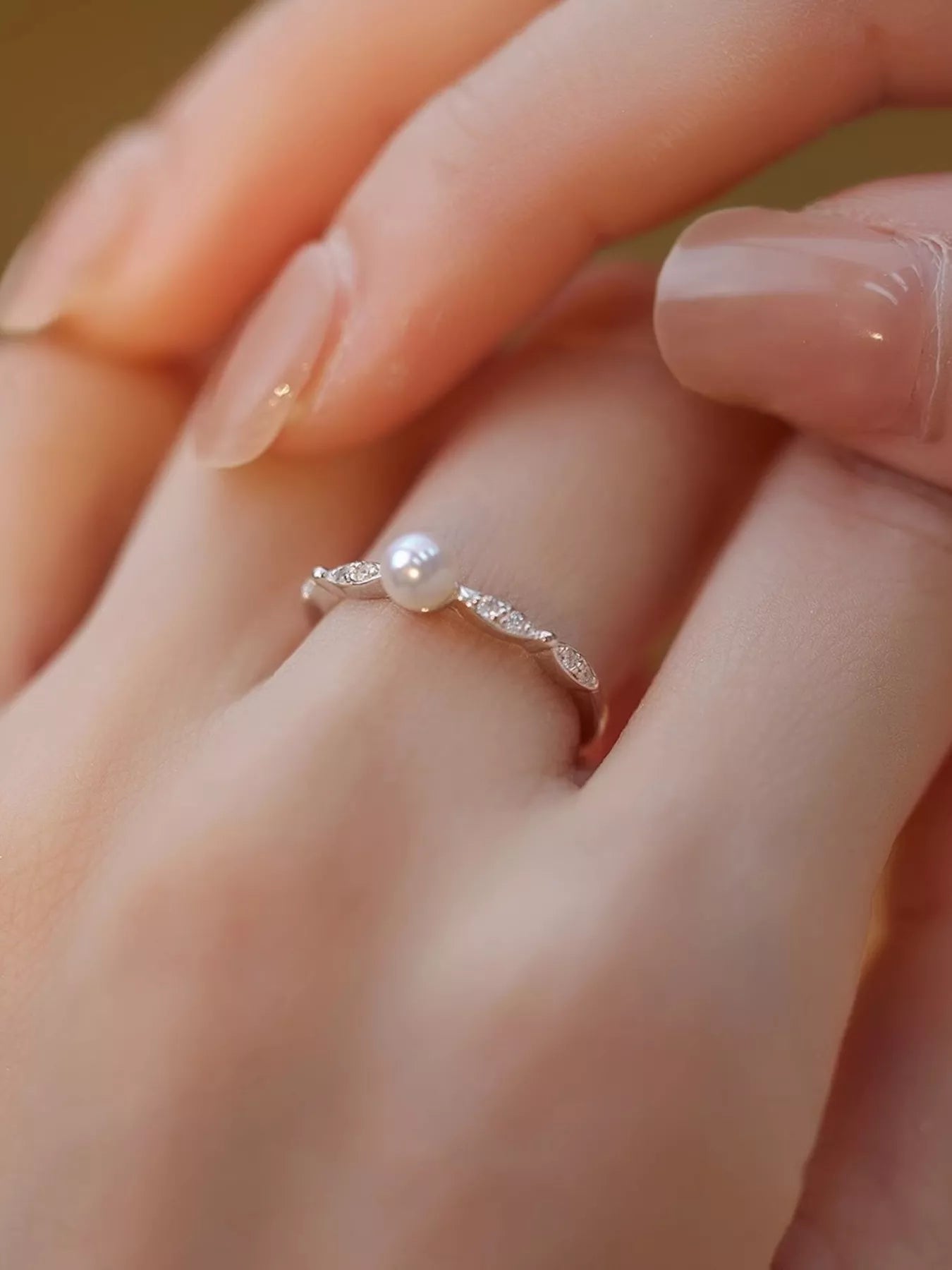 Trendsi 925 Sterling Silver Pearl Ring -