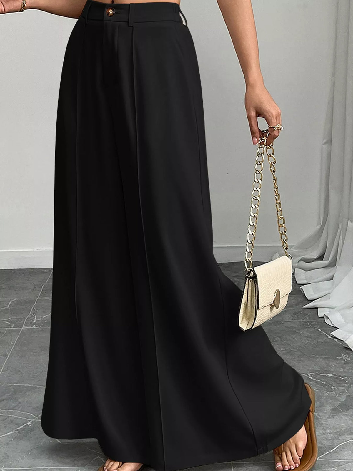 Wide-leg trousers, black side