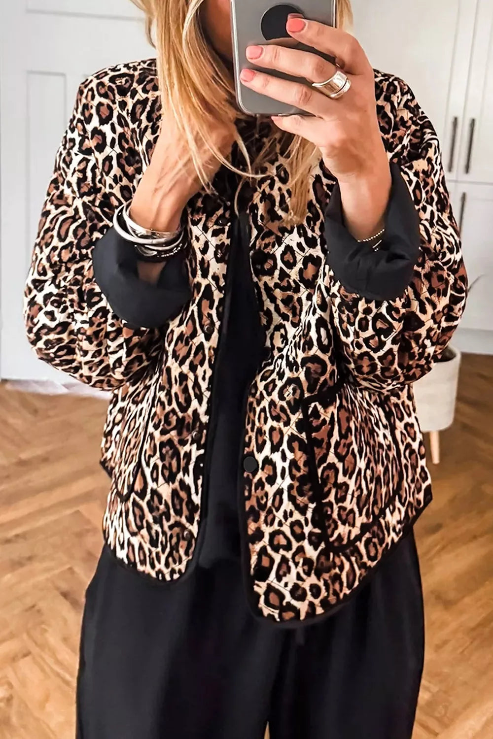 Women's leopard print quilted button-front patch-pocket jacket