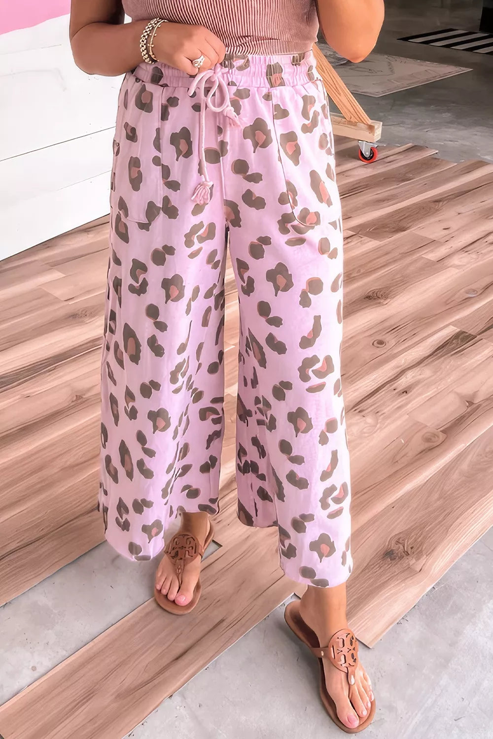 Trendsi Drawstring Leopard Print Patch Pocket Loose Pants -
