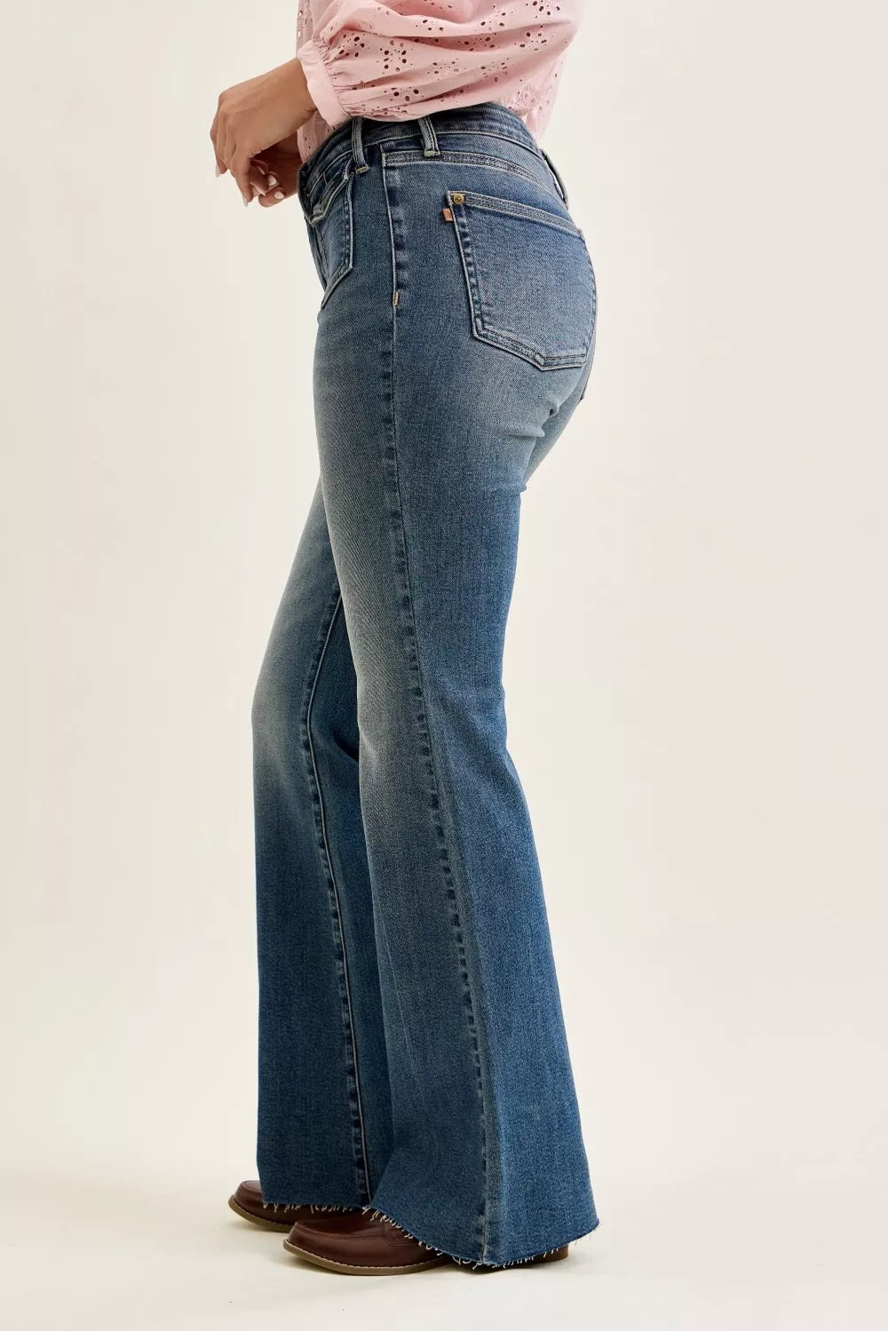 Women's jeans – product view 3
