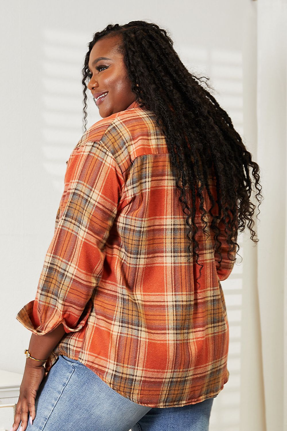 Women's apparel – product view 28