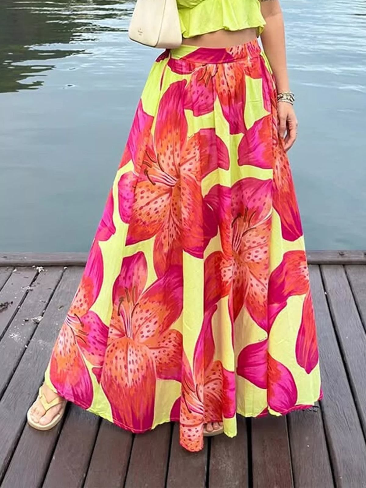 Trendsi Floral Print Flowy Maxi Skirt -