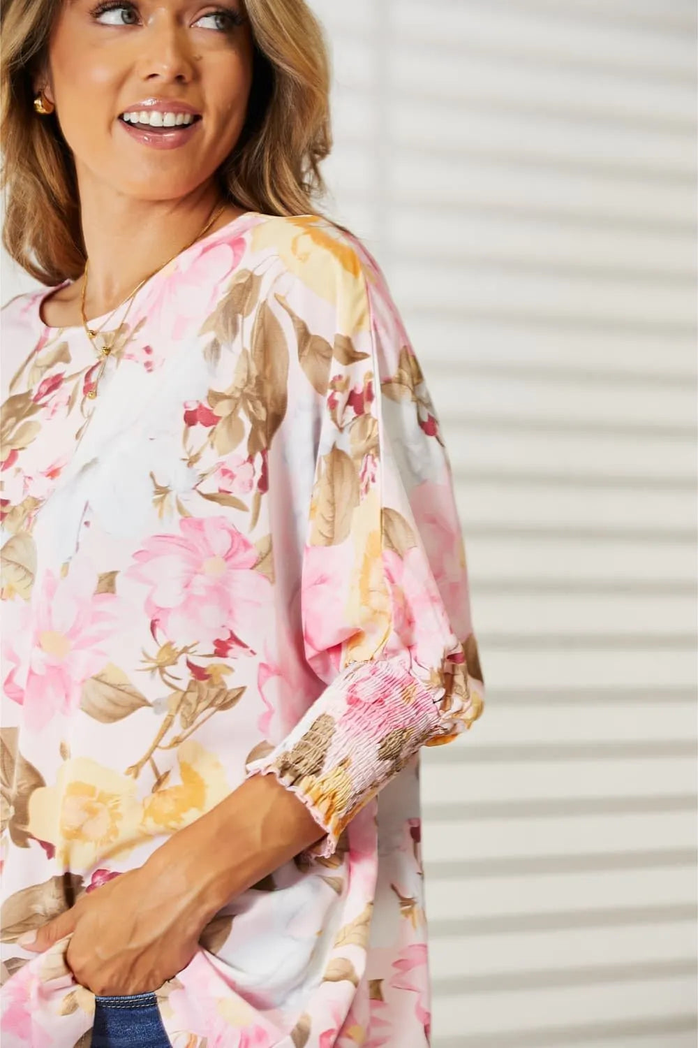 Women's top – product view 6
