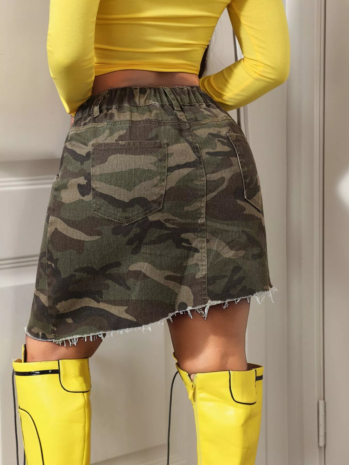 Camouflage denim skirt, green camouflage back
