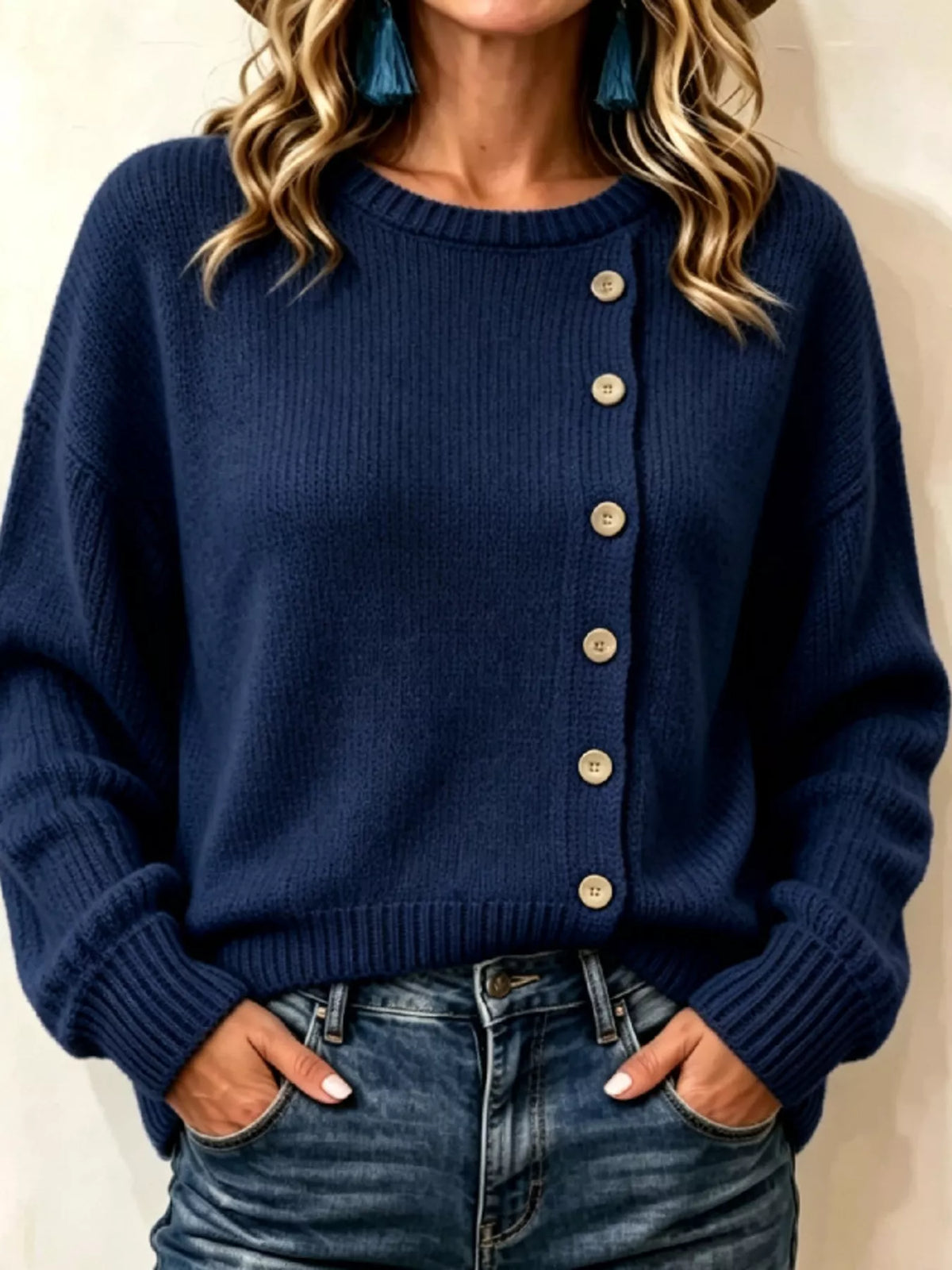 Decorative-button sweater, navy front