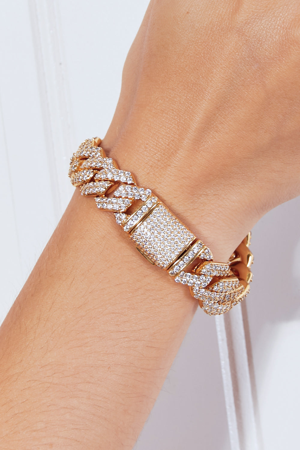 Women's Gold-Plated Zircon Bracelet 7-8 Inch Chain — product view 3