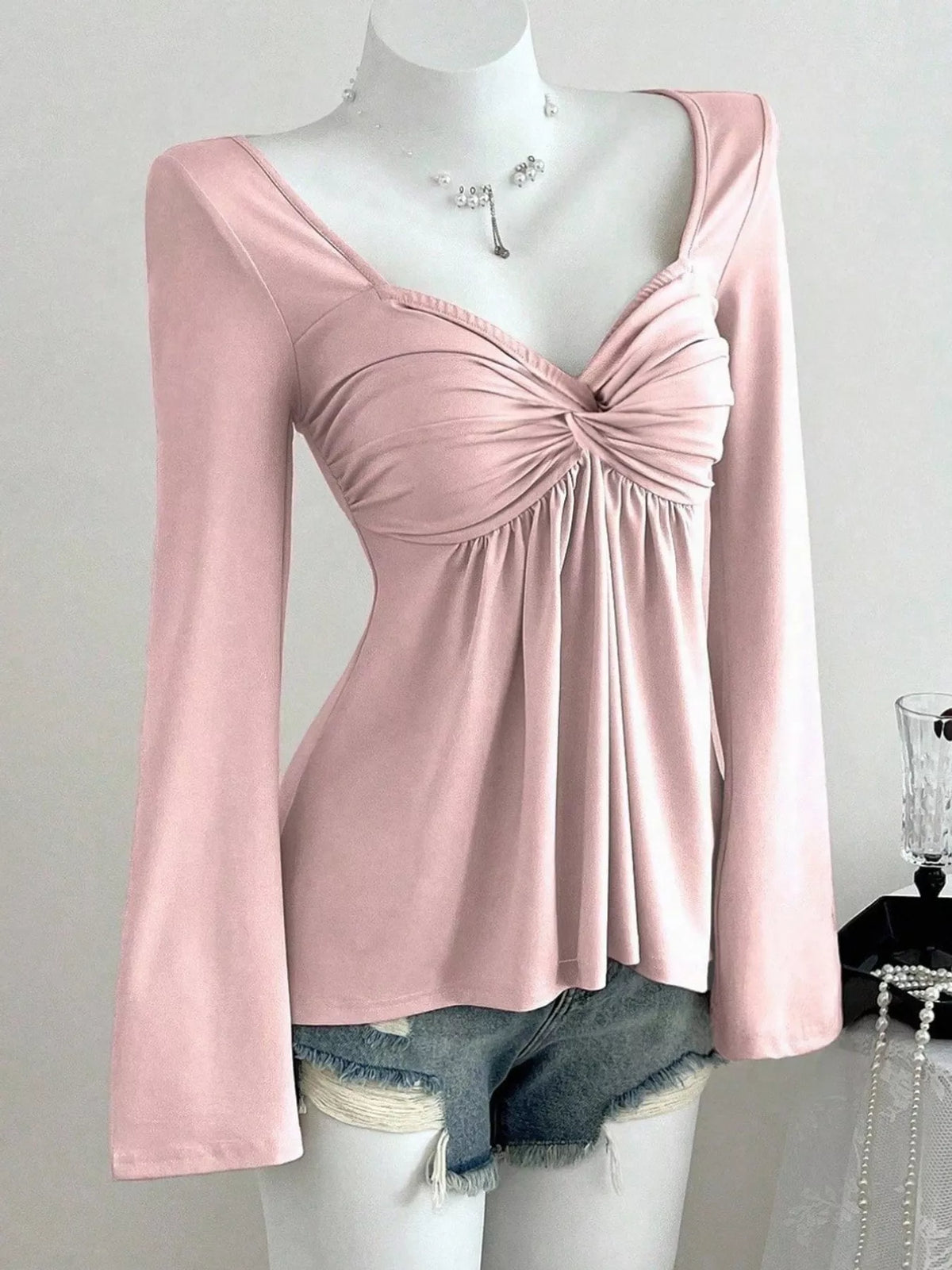 Pink long-sleeve T-shirt, product view