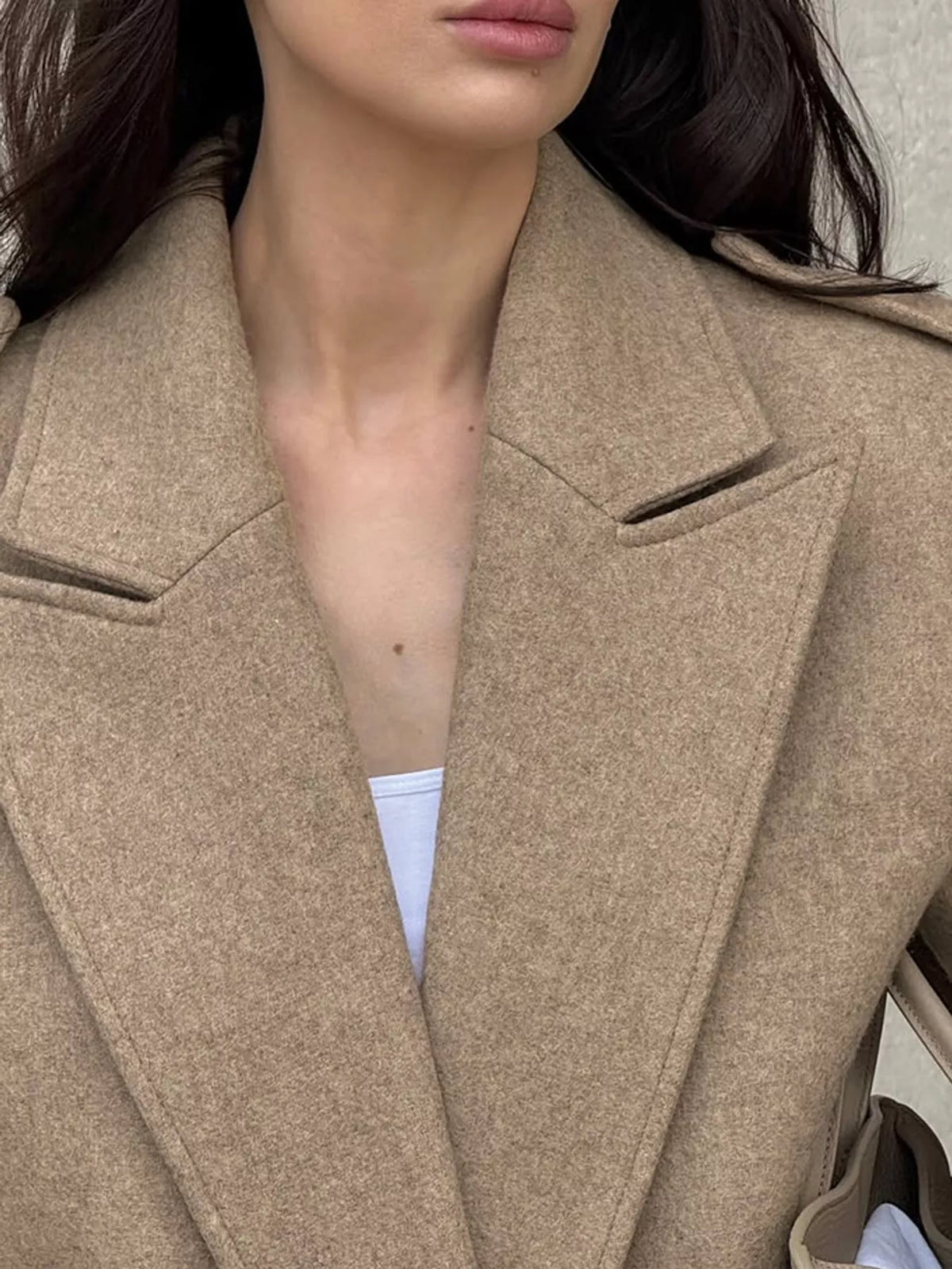 Collared long sleeve blazer, construction and design details