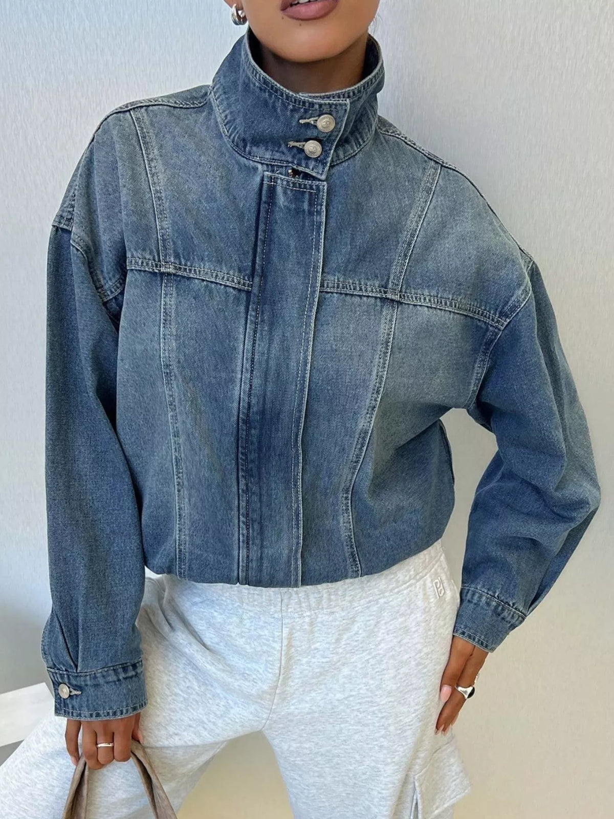 Blue washed stand-up collar denim jacket