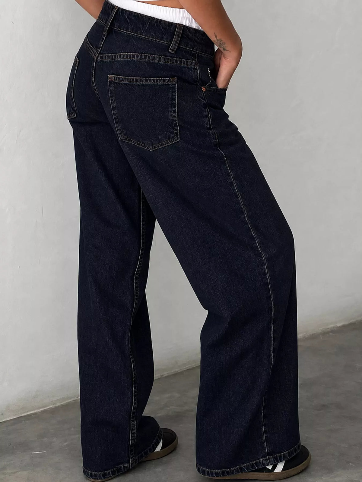 Wide-Leg Vintage Wash Jeans in navy, back view