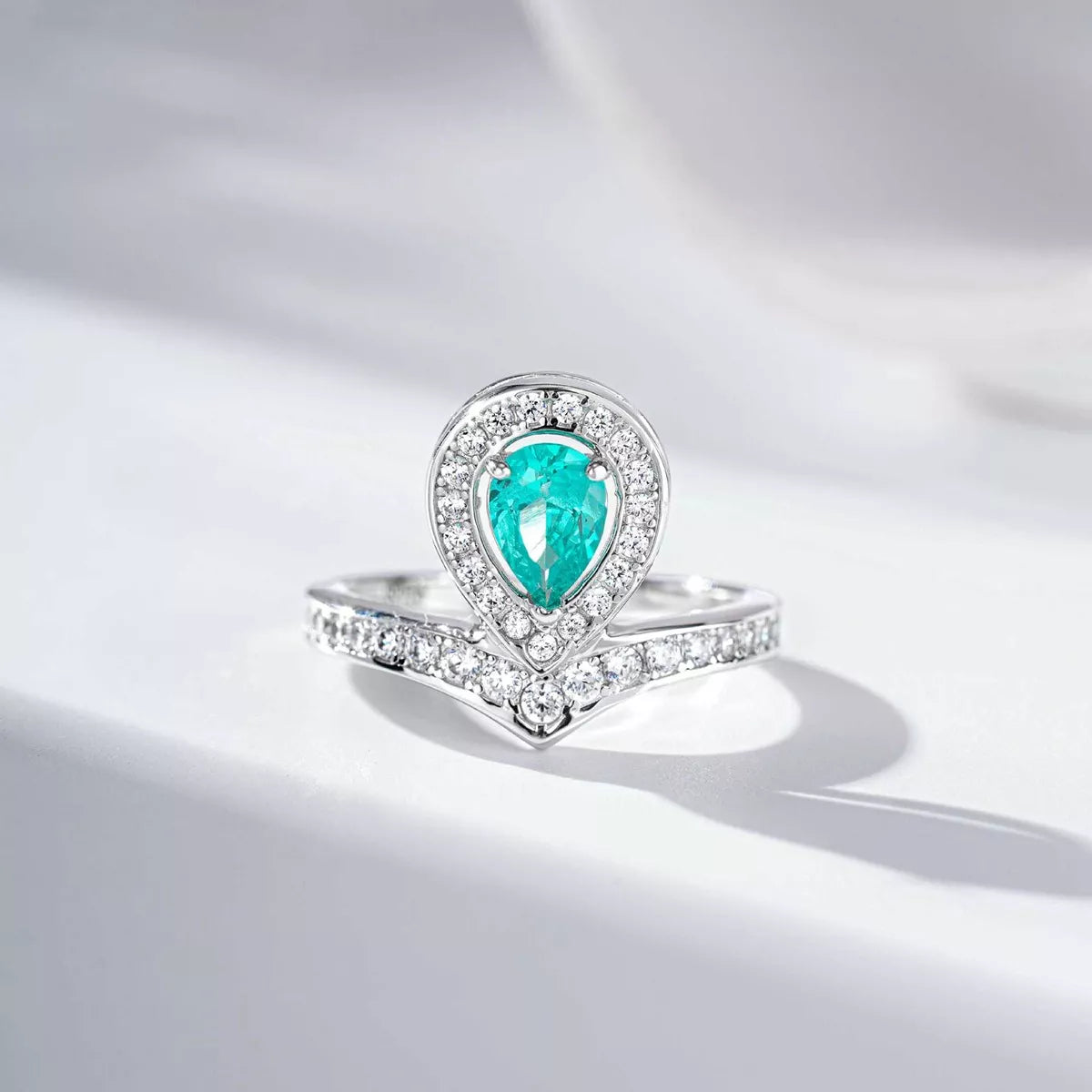 Trendsi 925 Sterling Silver Zircon Teardrop Ring -