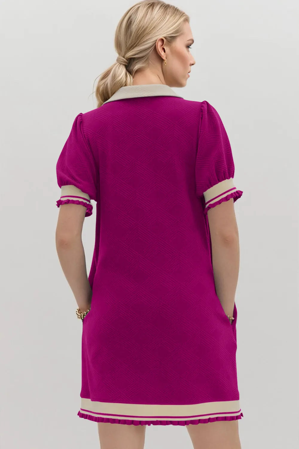 Women's apparel – product view 14