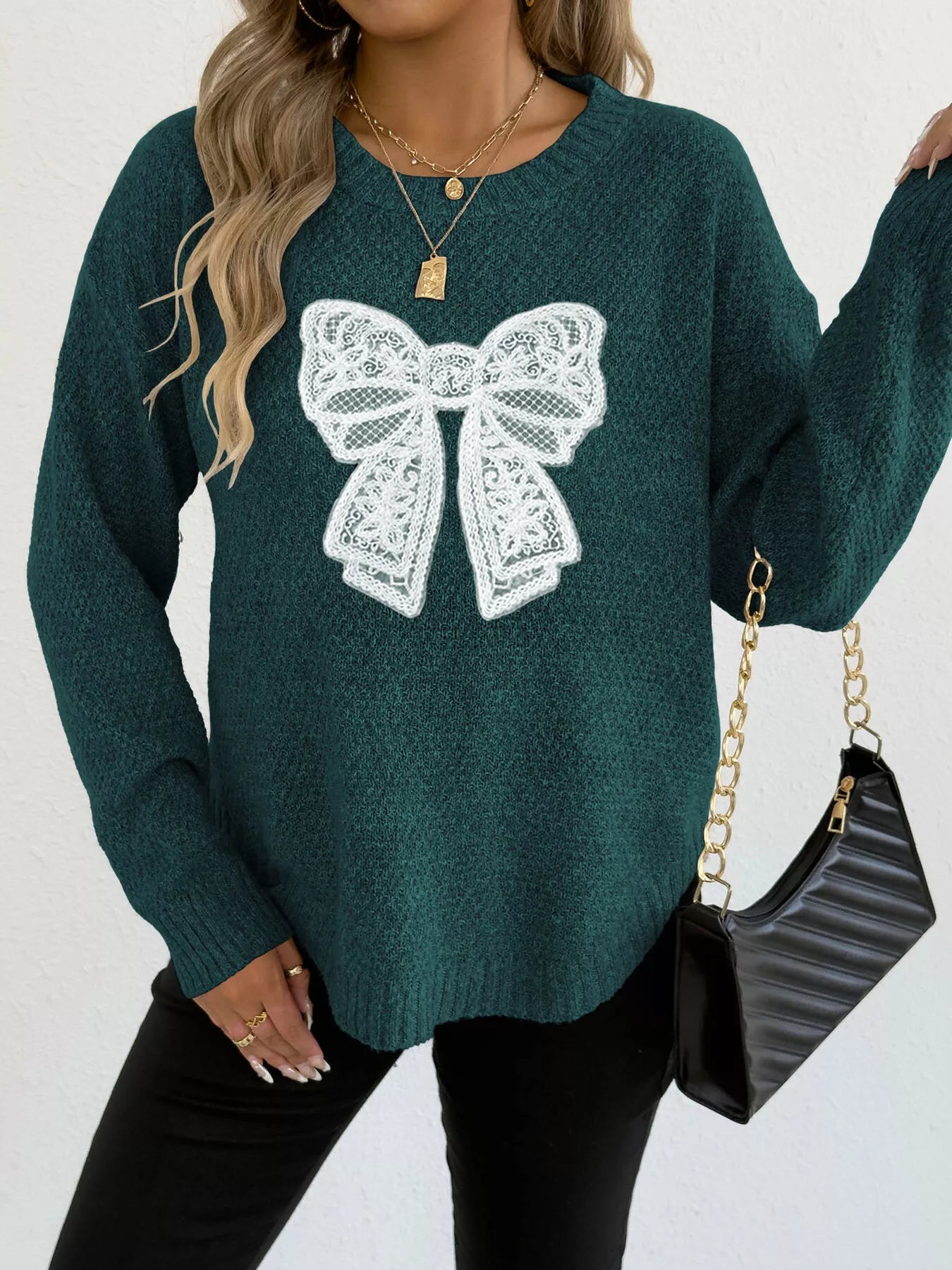 Lace bow embroidered round-neck sweater