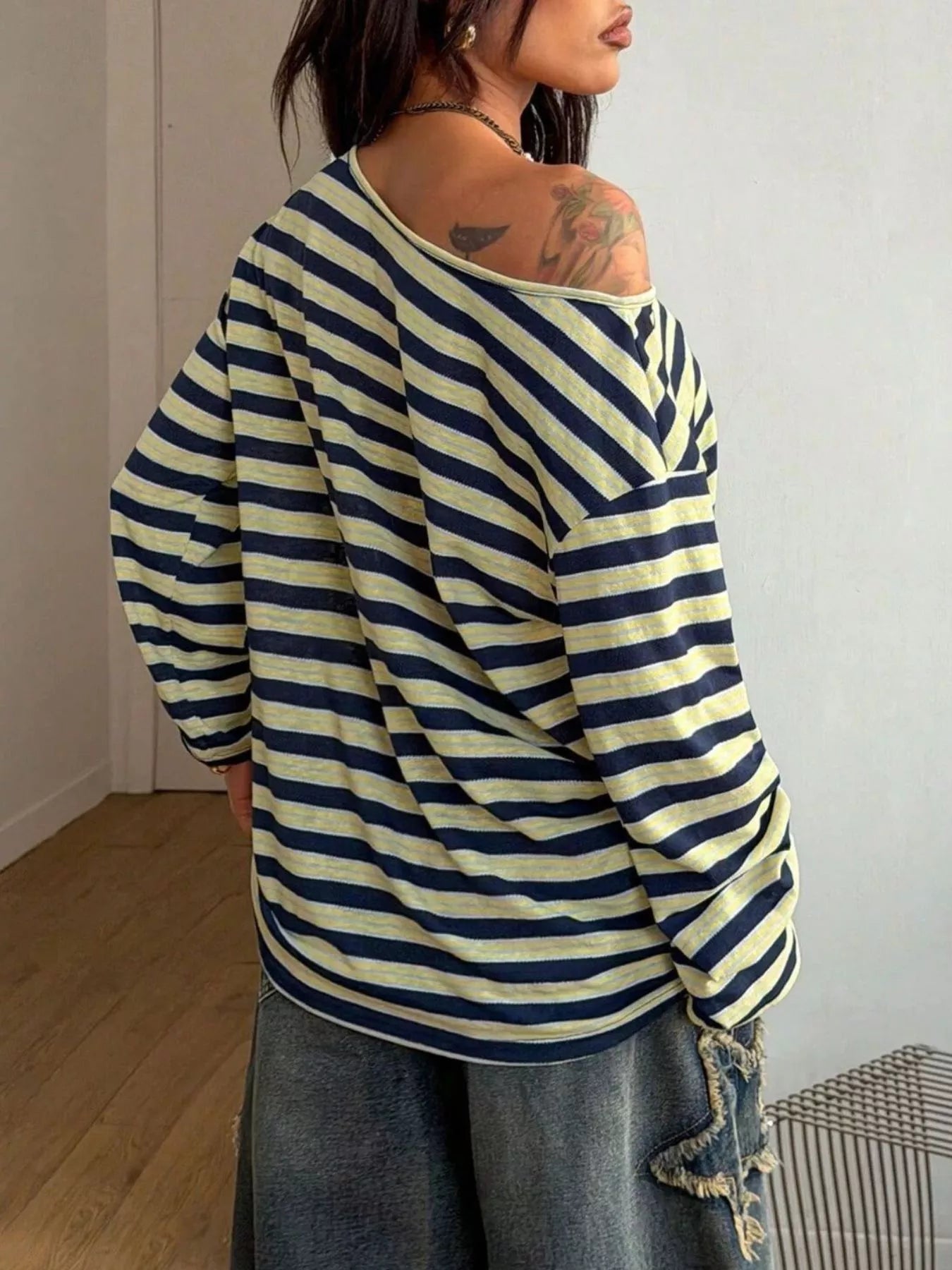 Trendsi Striped Boat Neck Long Sleeve T-Shirt -