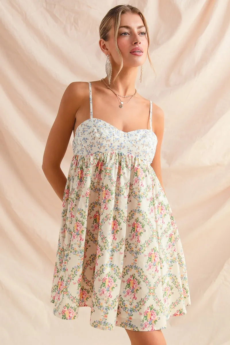 Women's apparel – product view 1